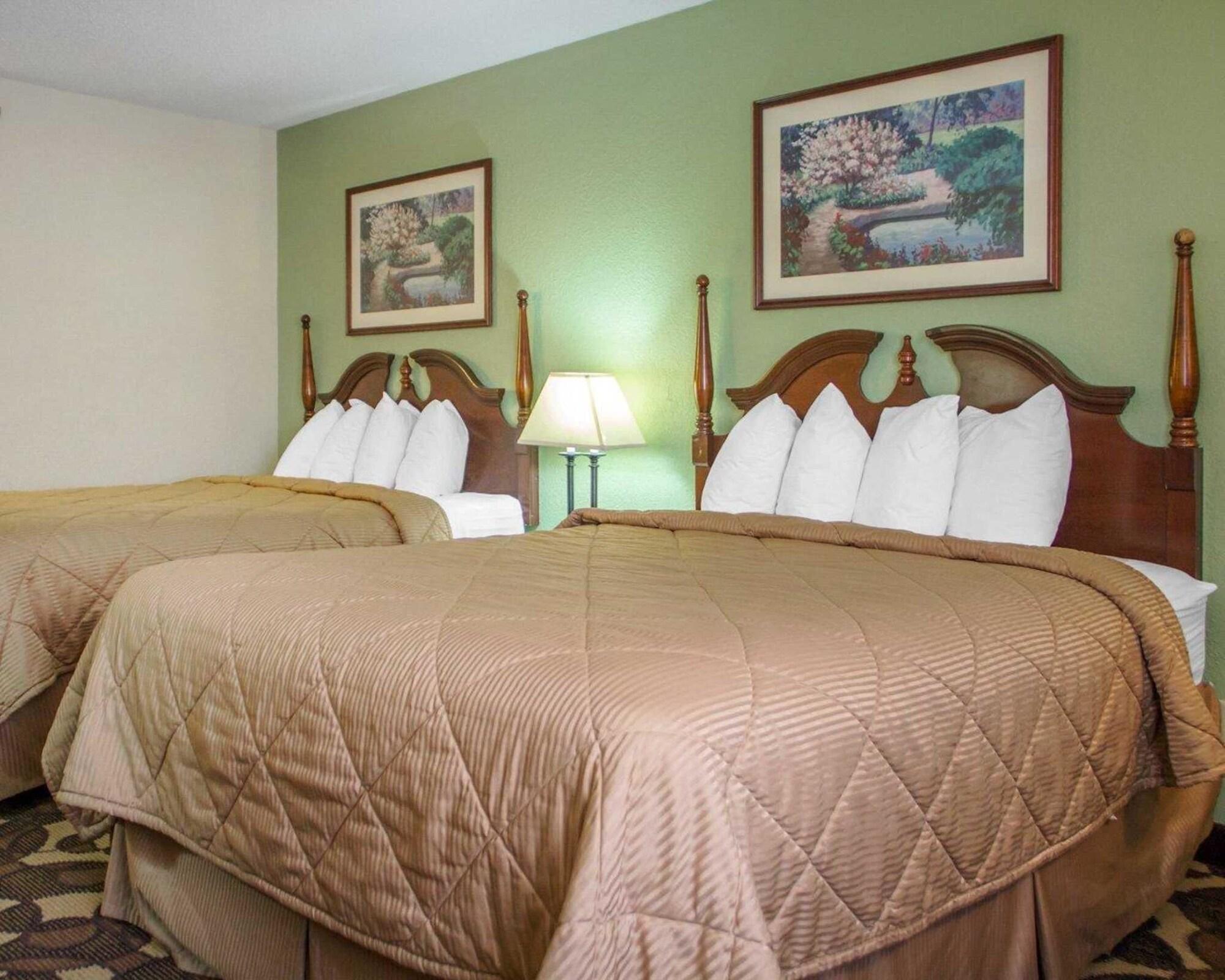 Quality Inn Broken Arrow - Tulsa Buitenkant foto