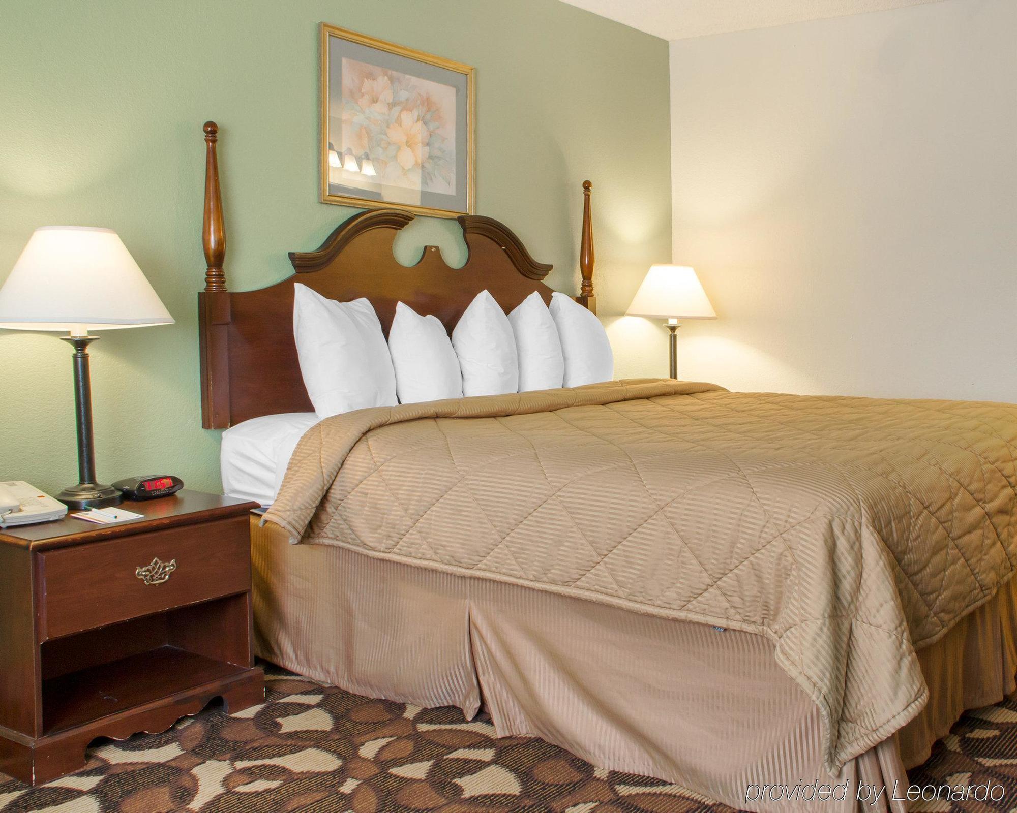Quality Inn Broken Arrow - Tulsa Buitenkant foto