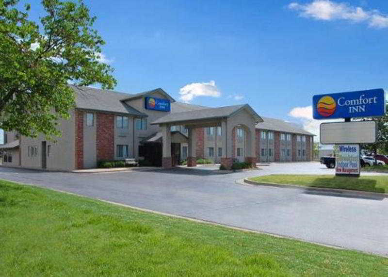 Quality Inn Broken Arrow - Tulsa Buitenkant foto